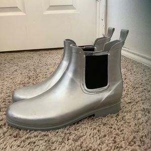 Gap silver rain boots!